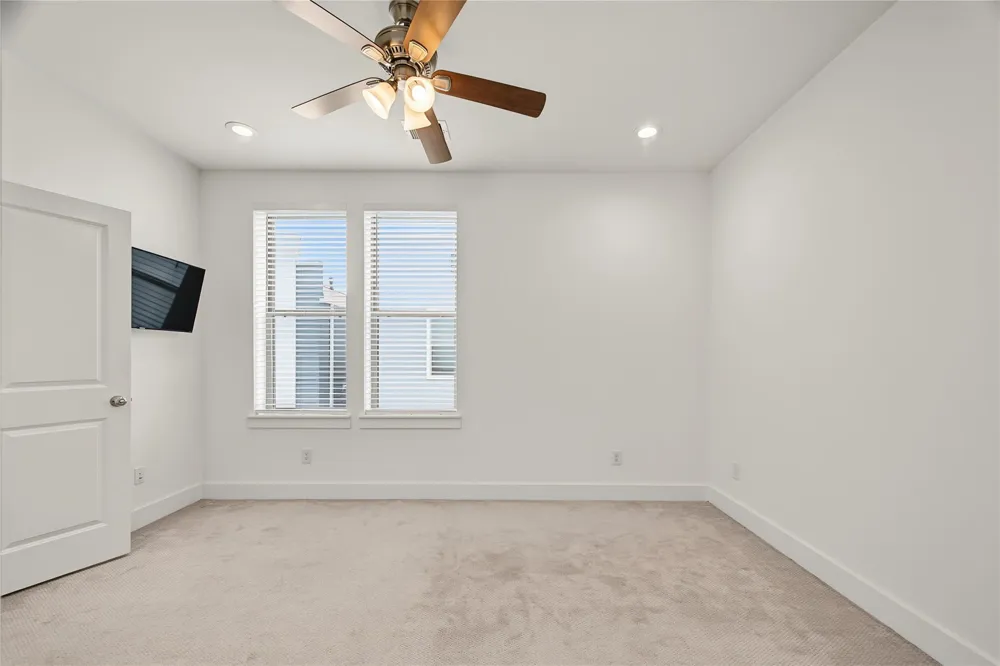 2208 Mcgowen Street Houston, TX 77004