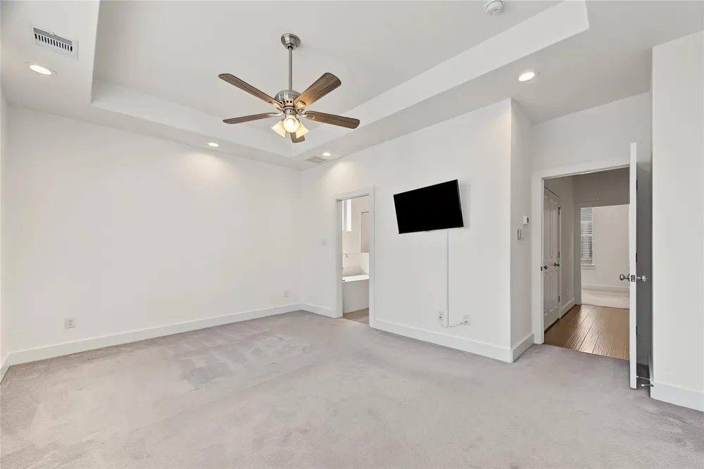 2208 Mcgowen Street Houston, TX 77004