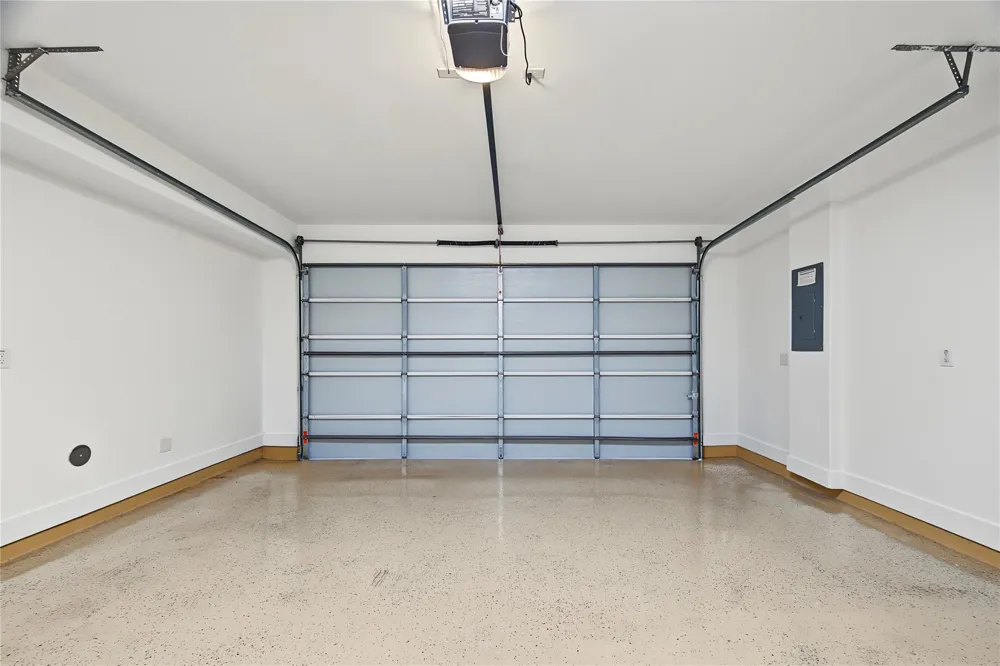 2208 Mcgowen Street Houston, TX 77004