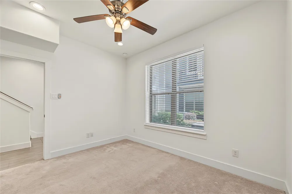 2208 Mcgowen Street Houston, TX 77004