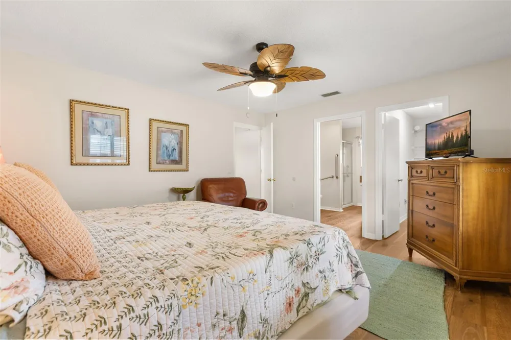 2527 BOTELLO AVENUE The Villages, FL 32162