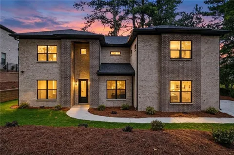 922 Artistry Way