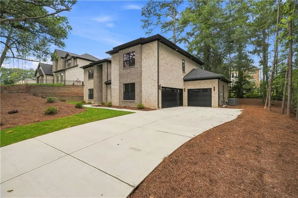 922 Artistry Way Fairburn, GA 30213