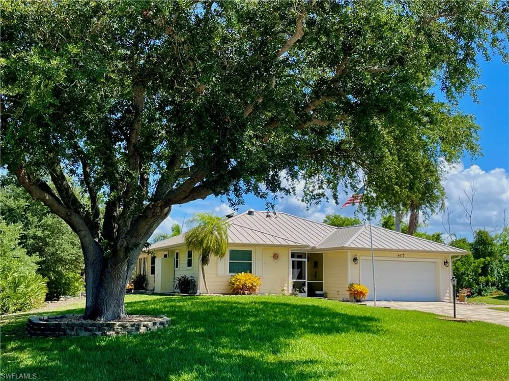 4472 Lake Heather Circle St. James City, FL 33956