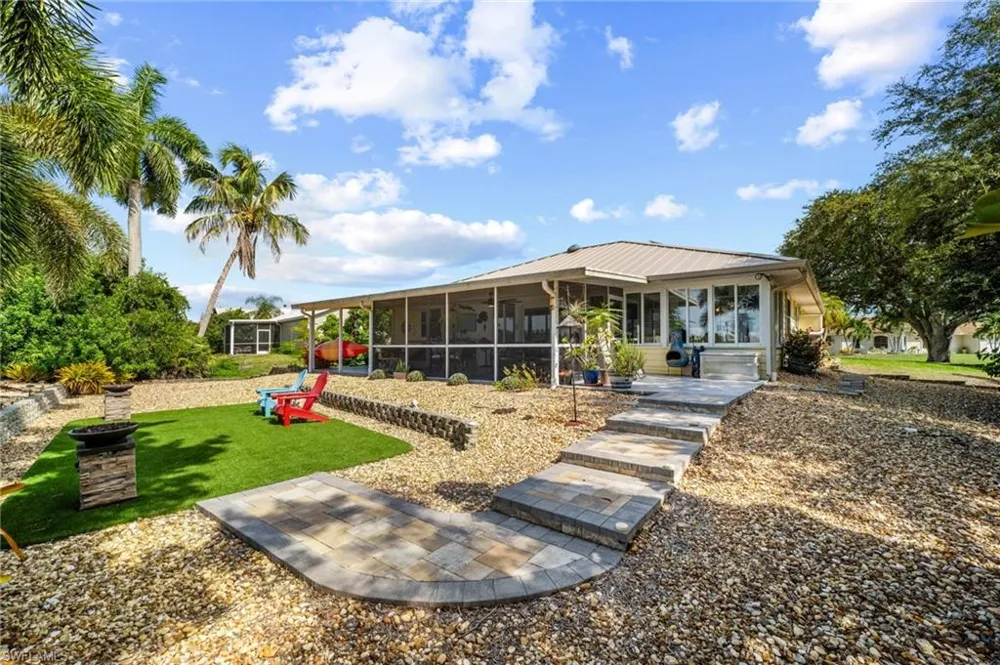 4472 Lake Heather Circle St. James City, FL 33956