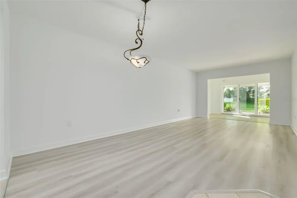 4550 OVERLOOK DRIVE NE #152 St Petersburg, FL 33703