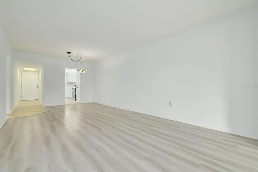 4550 OVERLOOK DRIVE NE #152 St Petersburg, FL 33703