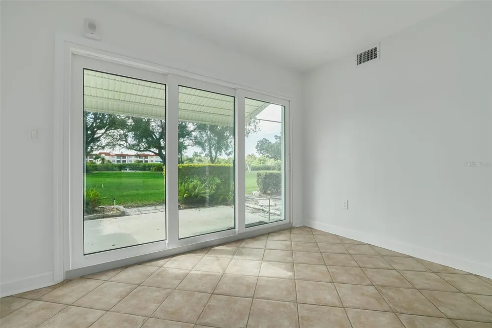4550 OVERLOOK DRIVE NE #152 St Petersburg, FL 33703
