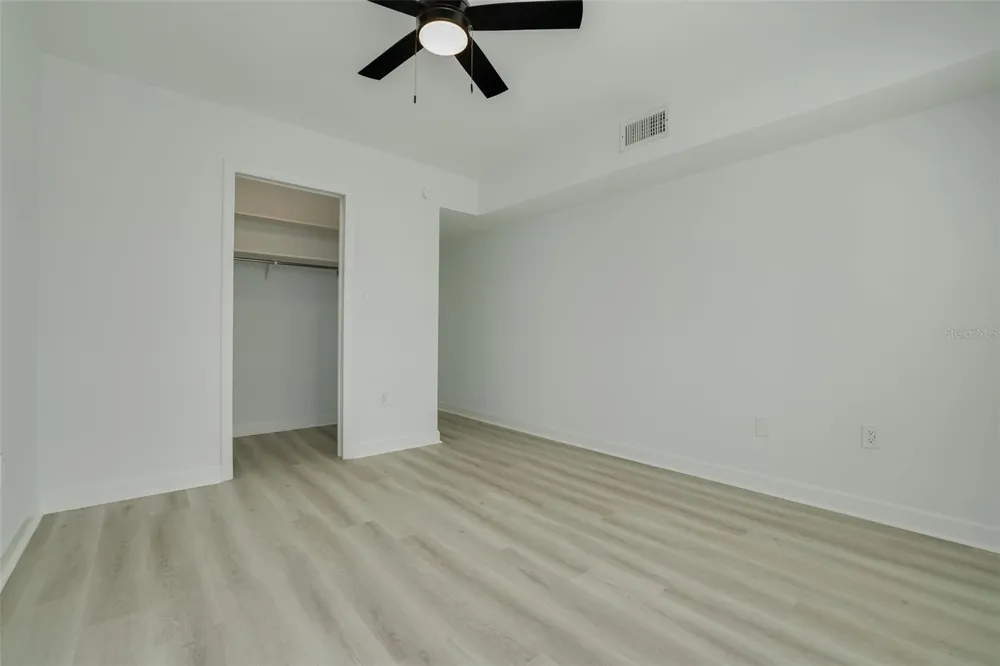 4550 OVERLOOK DRIVE NE #152 St Petersburg, FL 33703