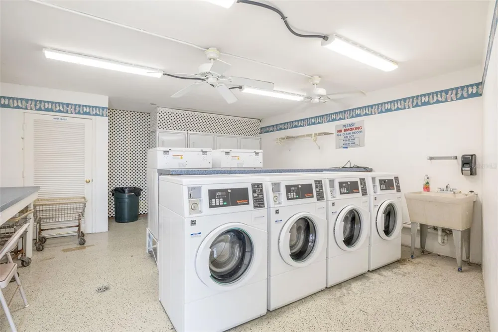4550 OVERLOOK DRIVE NE #152 St Petersburg, FL 33703