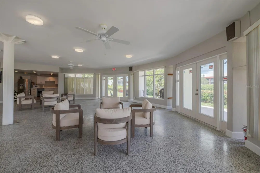 4550 OVERLOOK DRIVE NE #152 St Petersburg, FL 33703