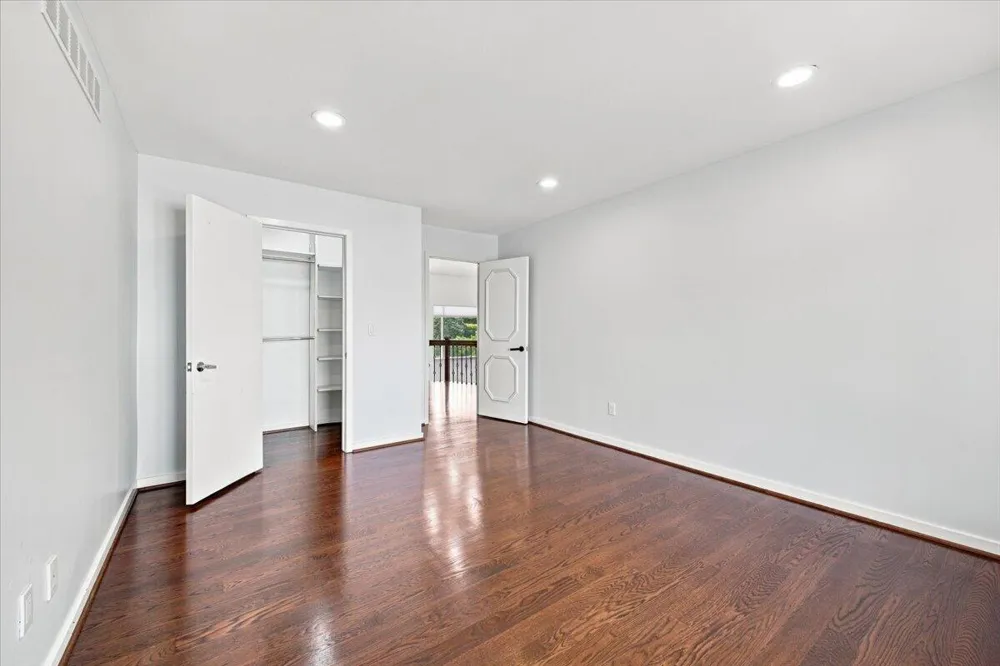 6122 Trailwood Lane West Bloomfield, MI 48322