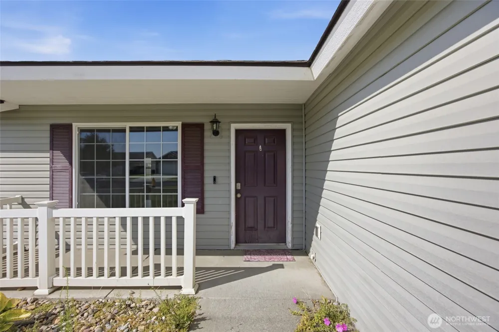 1114 W Luta Street Moses Lake, WA 98837