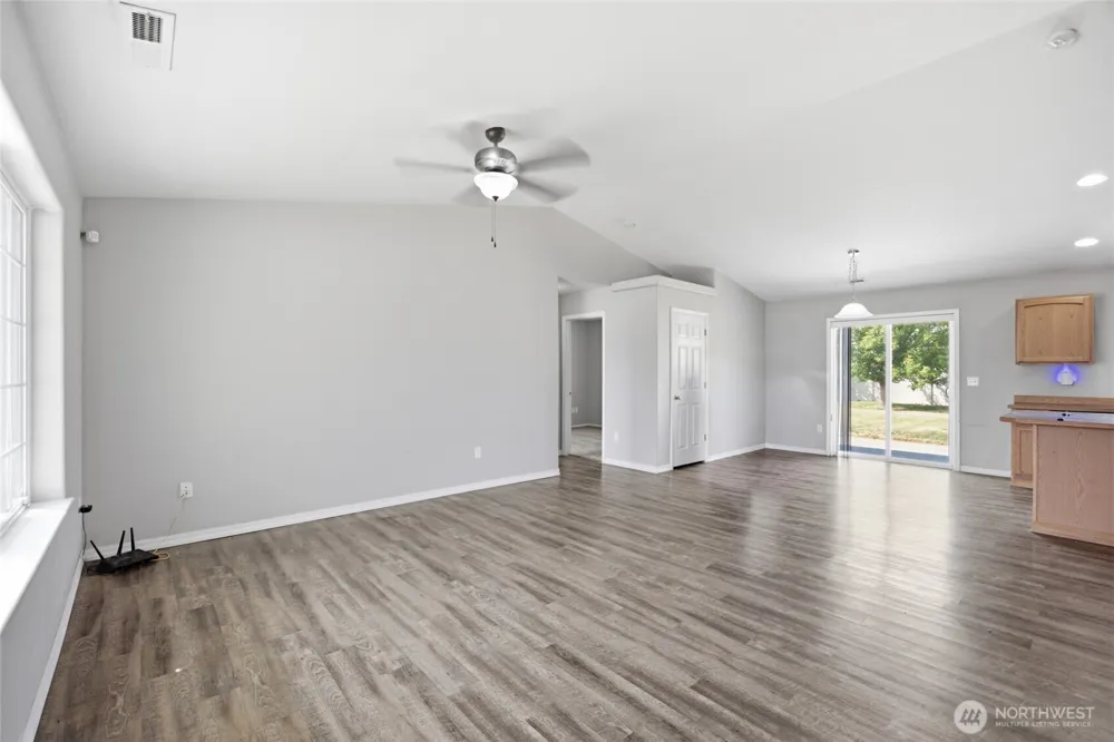 1114 W Luta Street Moses Lake, WA 98837