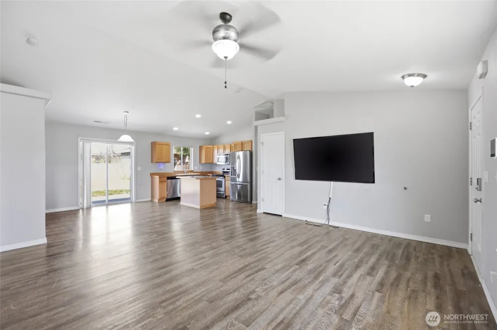 1114 W Luta Street Moses Lake, WA 98837