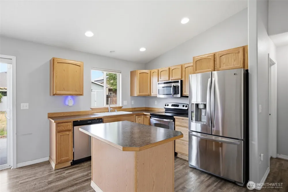1114 W Luta Street Moses Lake, WA 98837