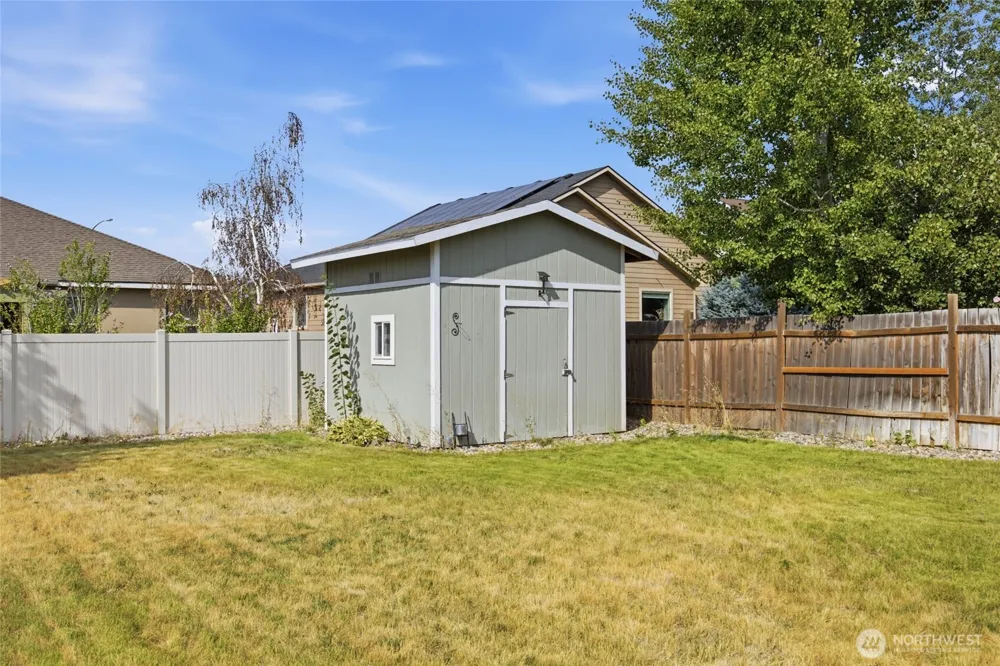 1114 W Luta Street Moses Lake, WA 98837