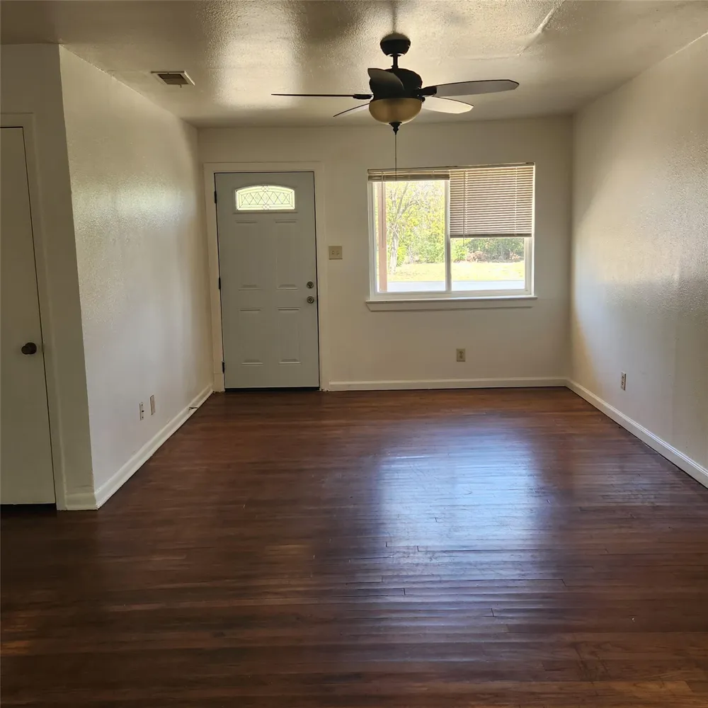 6028 Billingsley Street Sachse, TX 75048