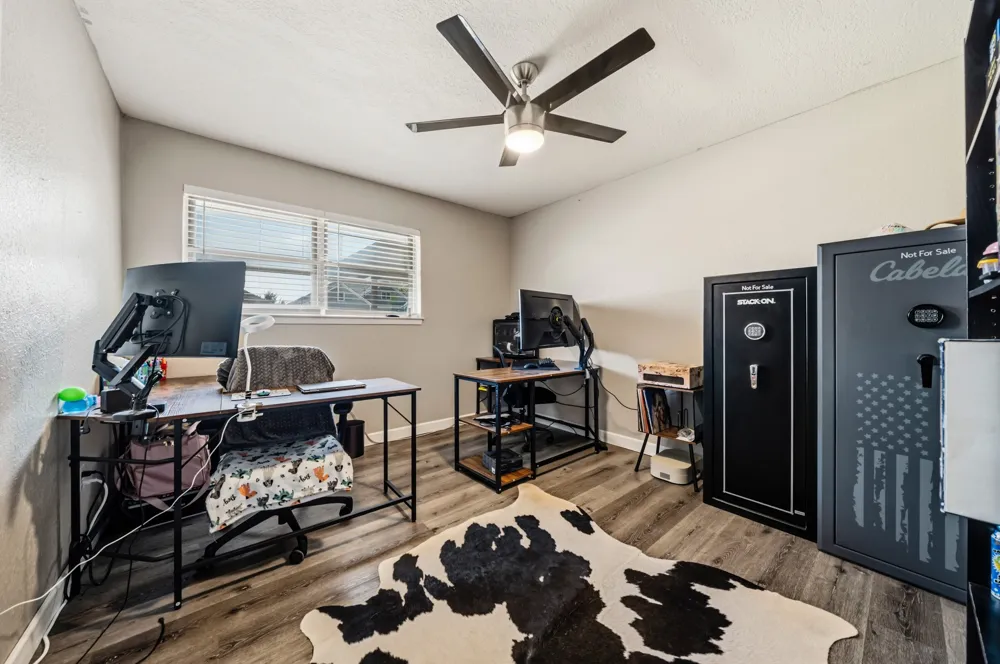 141 Swan Waco, TX 76708