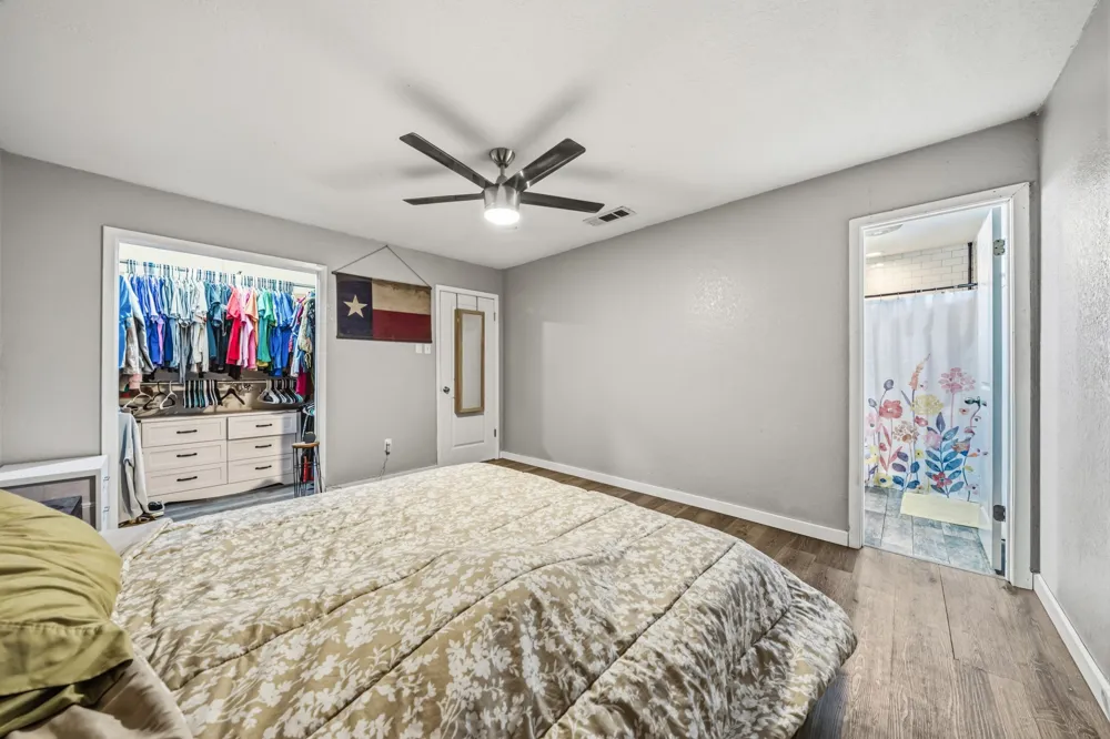 141 Swan Waco, TX 76708