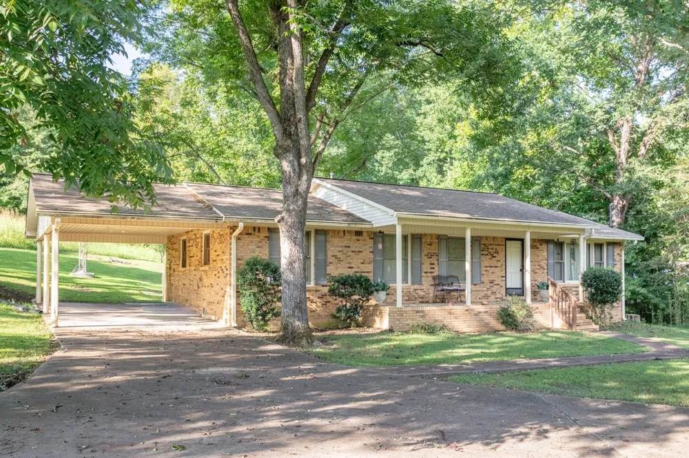 76 Shoally Branch Rd Leoma, TN 38468