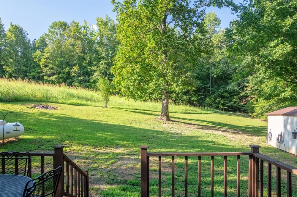 76 Shoally Branch Rd Leoma, TN 38468
