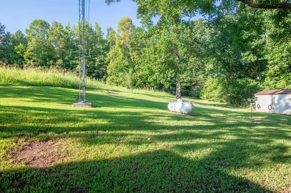76 Shoally Branch Rd Leoma, TN 38468