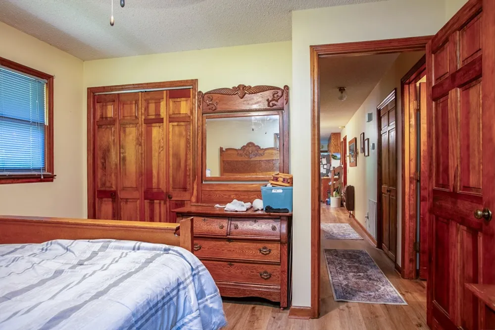 76 Shoally Branch Rd Leoma, TN 38468