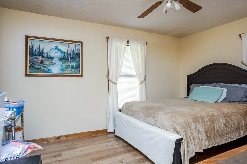 76 Shoally Branch Rd Leoma, TN 38468