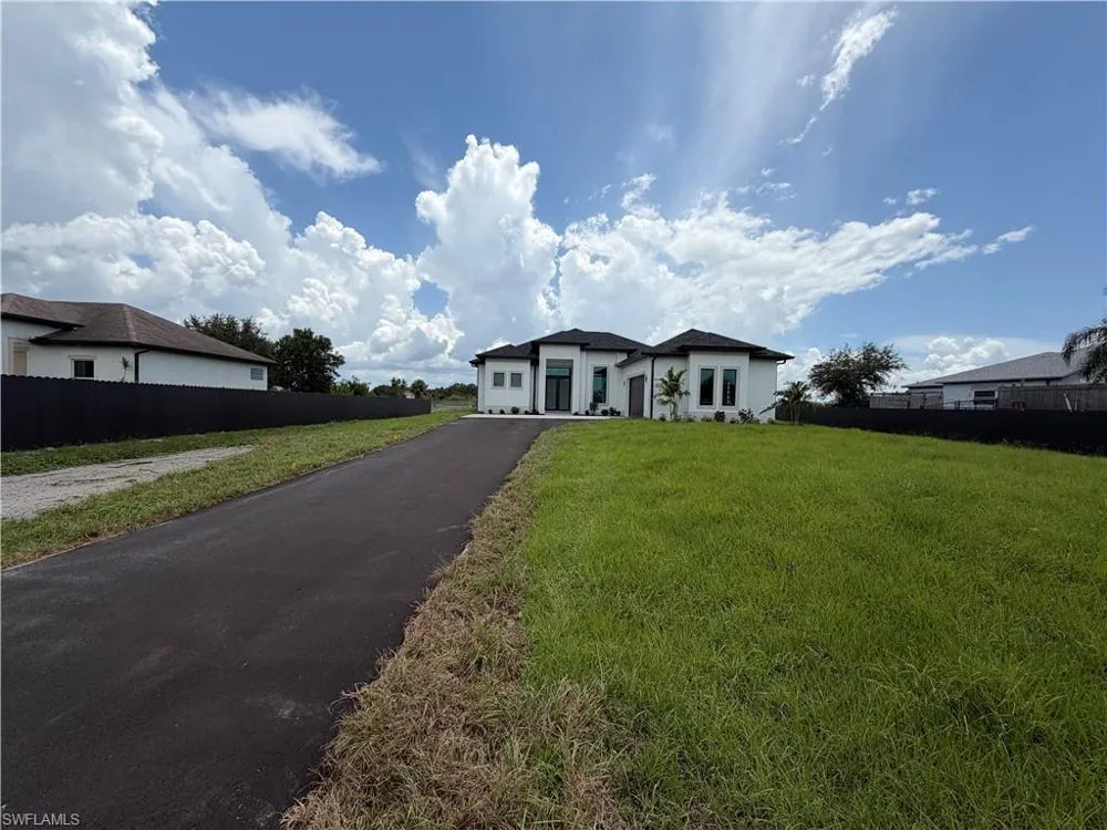 3806 NE 60TH AVENUE Naples, FL 34120