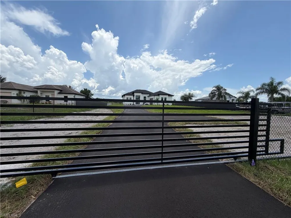 3806 NE 60TH AVENUE Naples, FL 34120