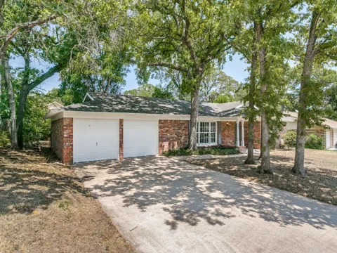 612 Forest Lane