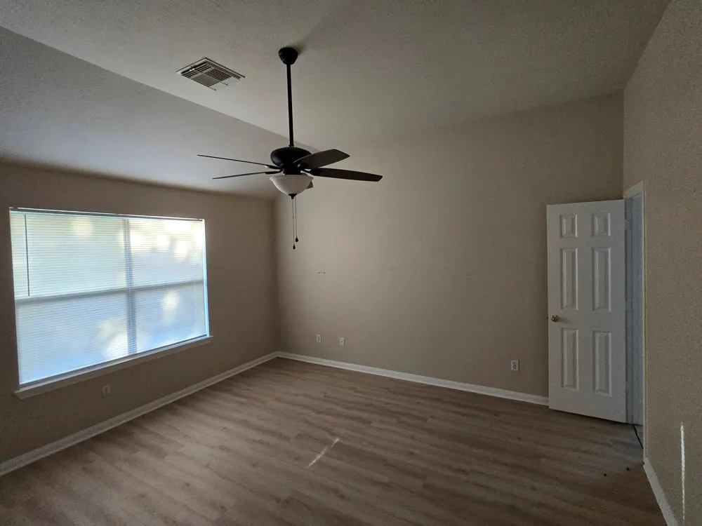 3730 Liberty Square Trl Fresno, TX 77545