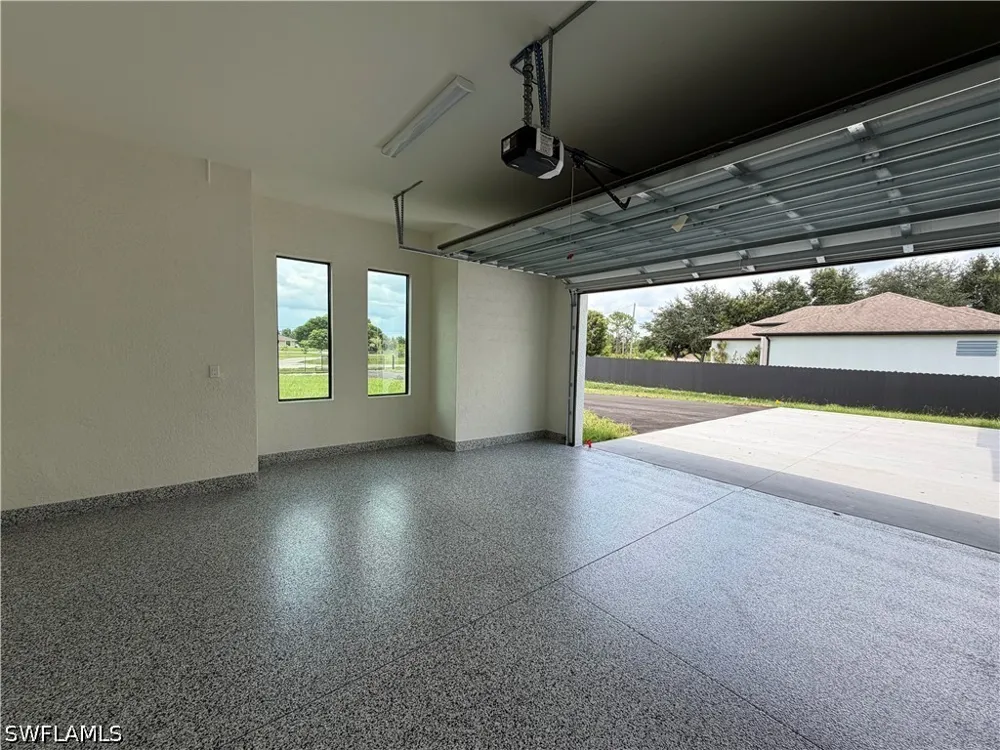 NE 60TH AVENUE Naples, FL 34120
