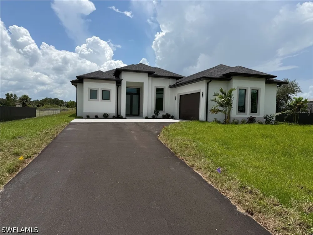 NE 60TH AVENUE Naples, FL 34120