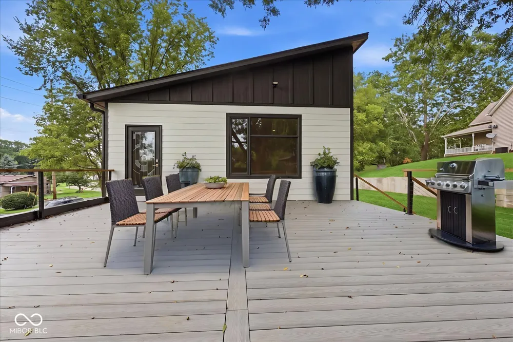 1568 Culbertson Road Shelbyville, IN 46176