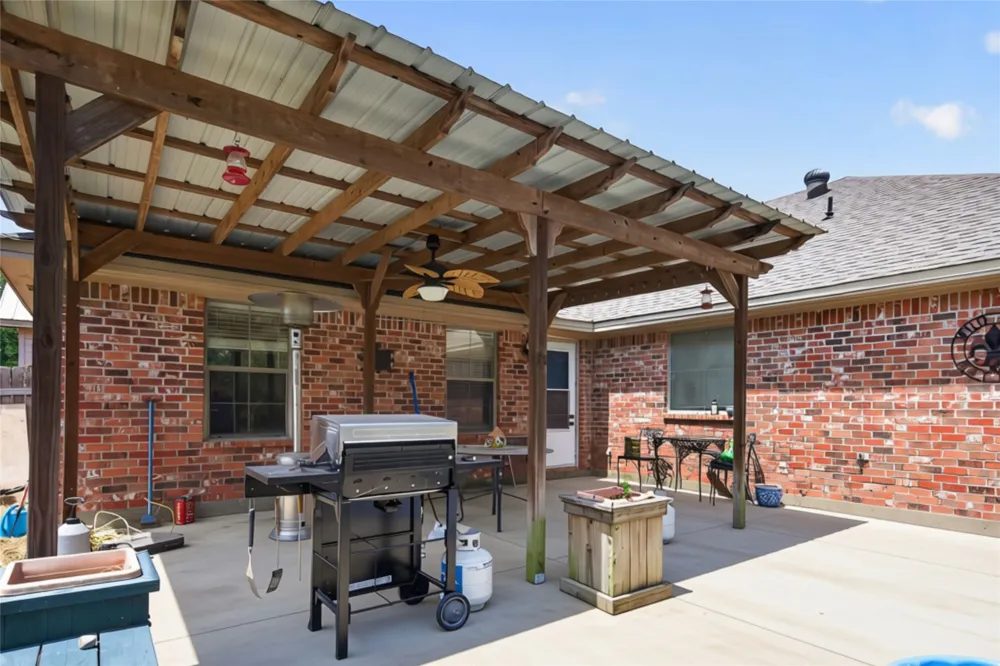 118 Kenny Stonewall, LA 71078