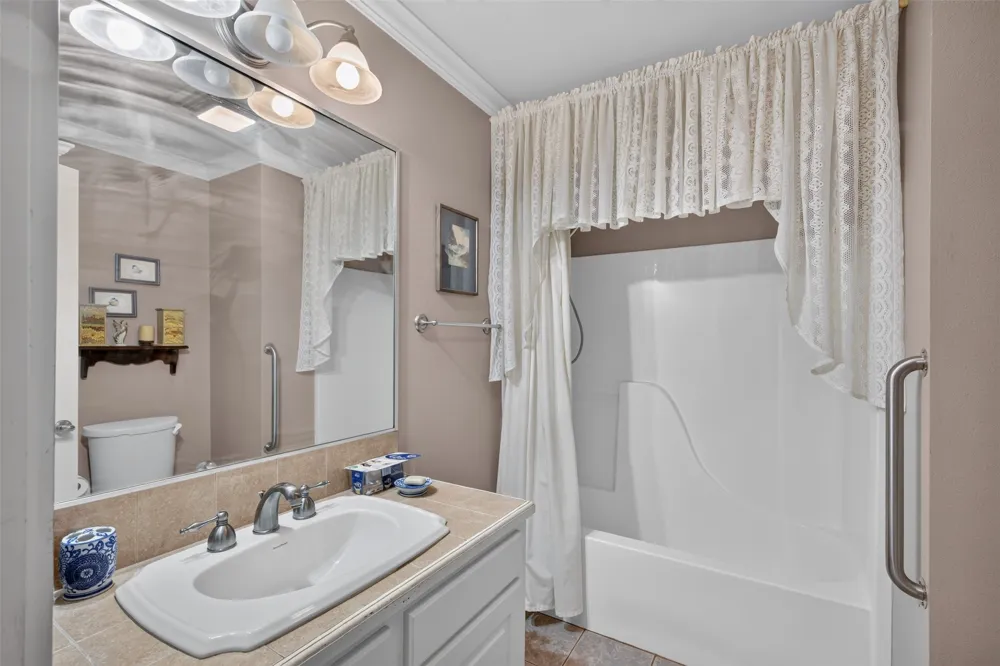 118 Kenny Stonewall, LA 71078