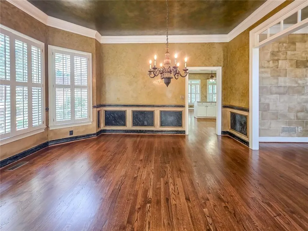 770 Glen Royal Drive Roswell, GA 30076
