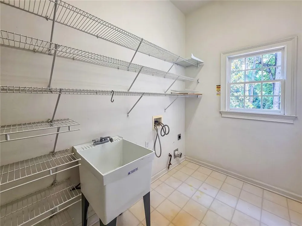 770 Glen Royal Drive Roswell, GA 30076
