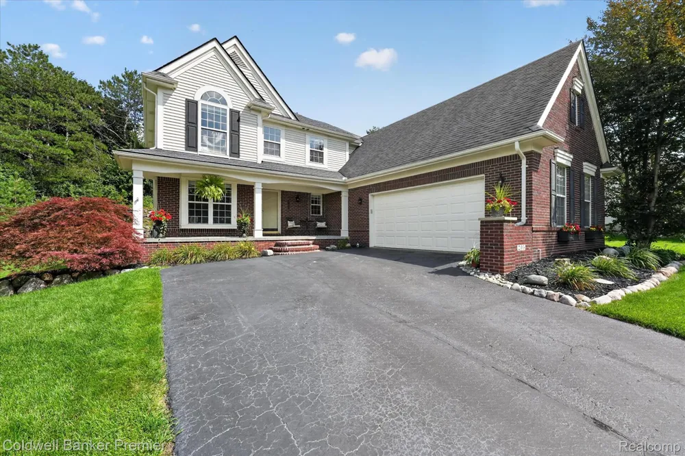 205 Franklin Lake Circle Oxford Charter Township, MI 48371