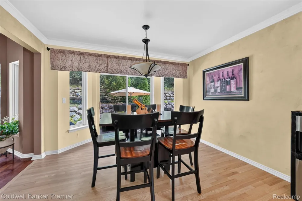 205 Franklin Lake Circle Oxford Charter Township, MI 48371