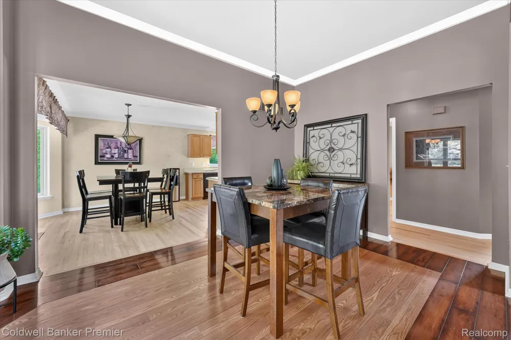 205 Franklin Lake Circle Oxford Charter Township, MI 48371
