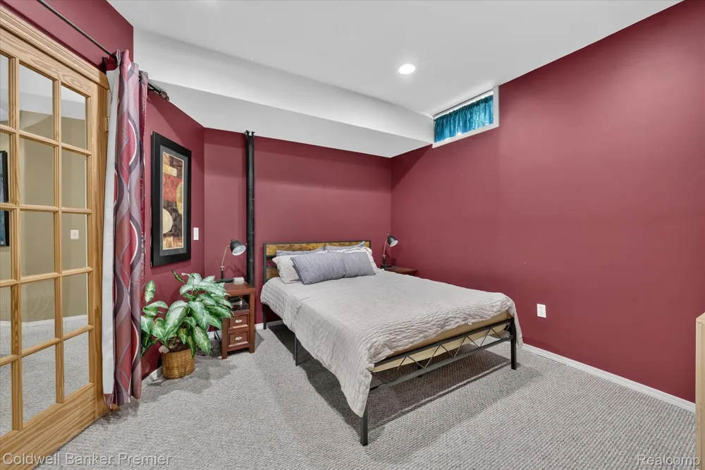 205 Franklin Lake Circle Oxford Charter Township, MI 48371
