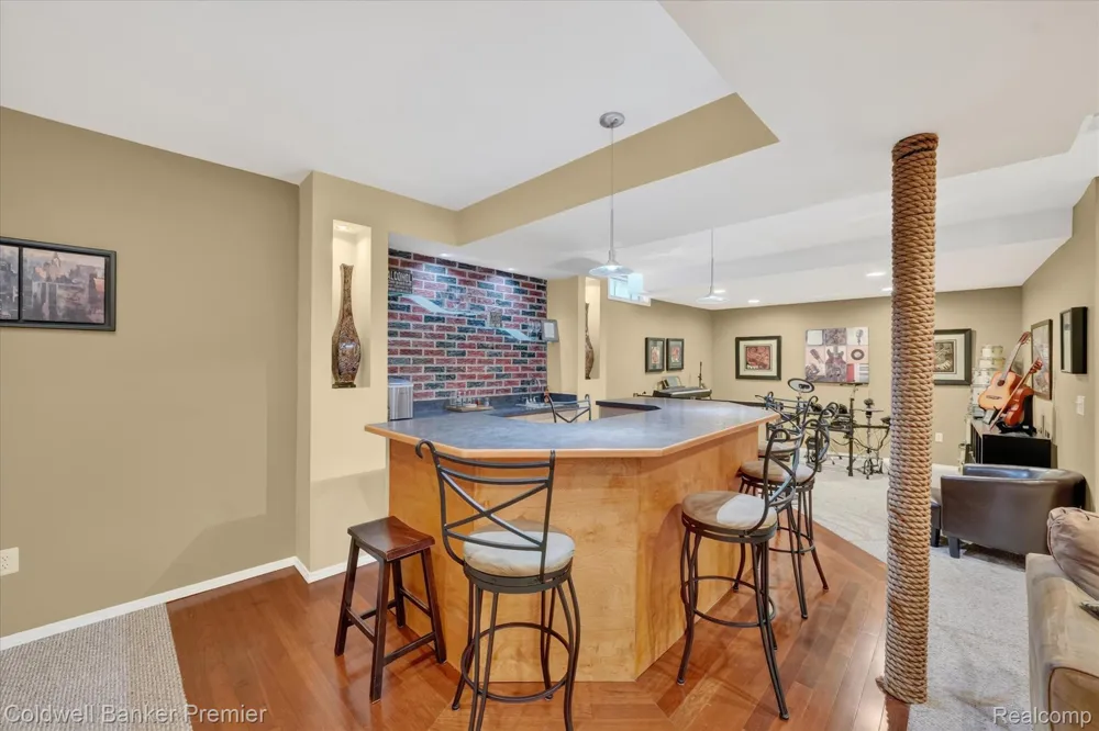 205 Franklin Lake Circle Oxford Charter Township, MI 48371