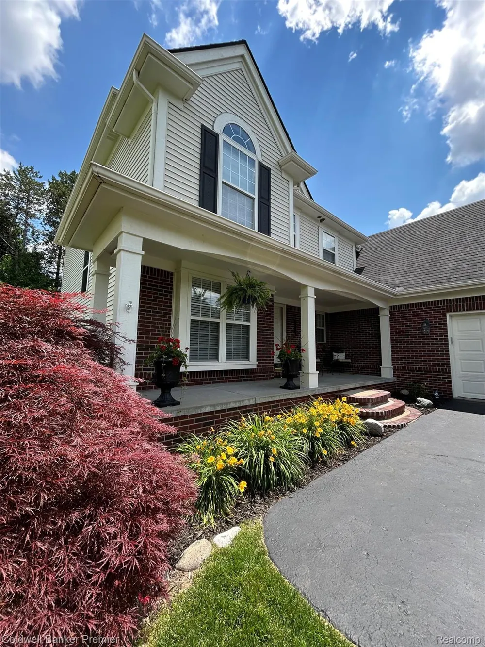 205 Franklin Lake Circle Oxford Charter Township, MI 48371