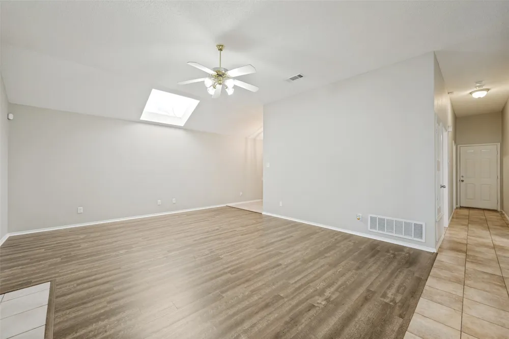 6705 Driffield Circle W North Richland Hills, TX 76182