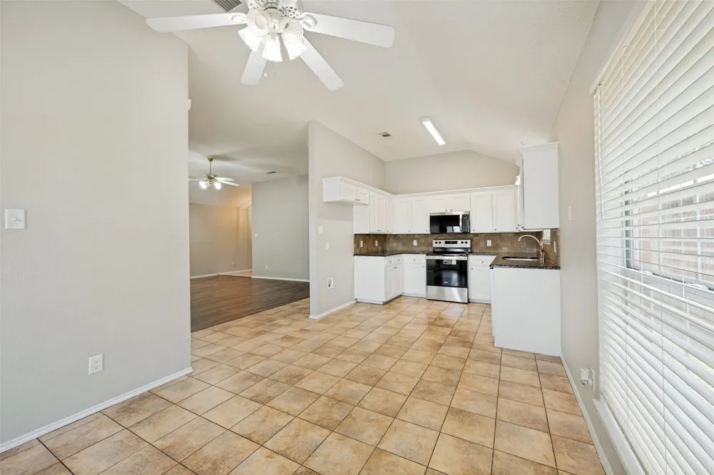 6705 Driffield Circle W North Richland Hills, TX 76182