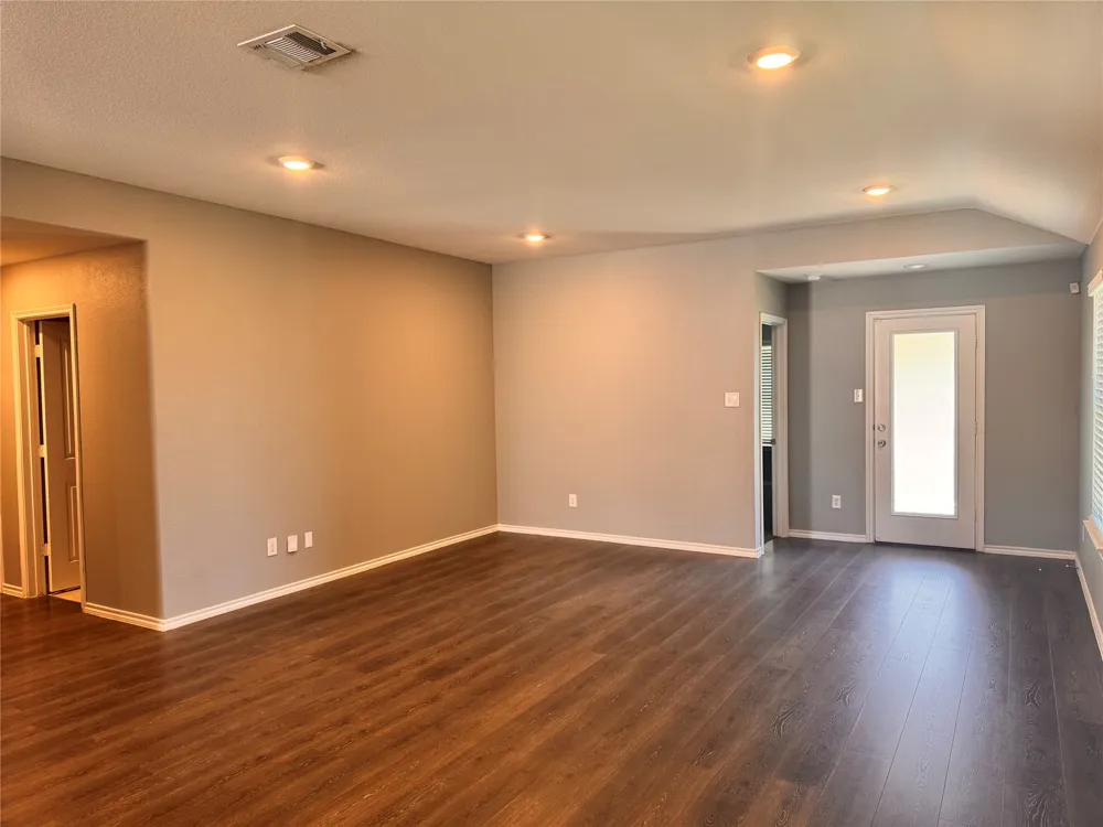 2900 Buttonbush Drive Royse City, TX 75189