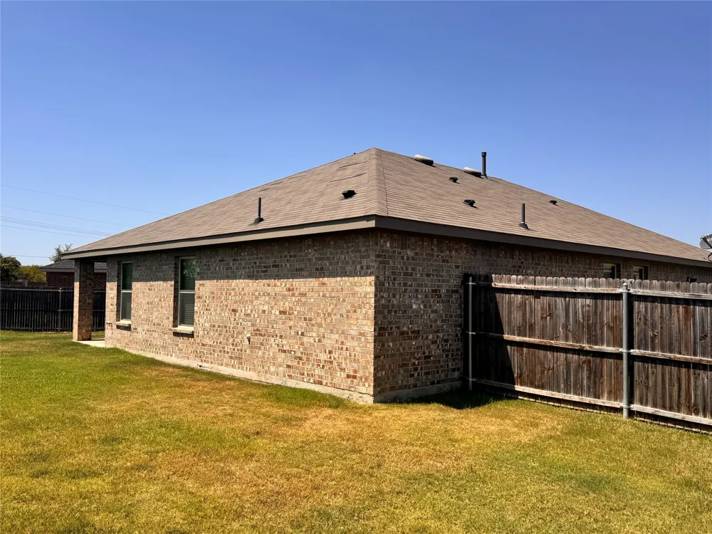 2900 Buttonbush Drive Royse City, TX 75189